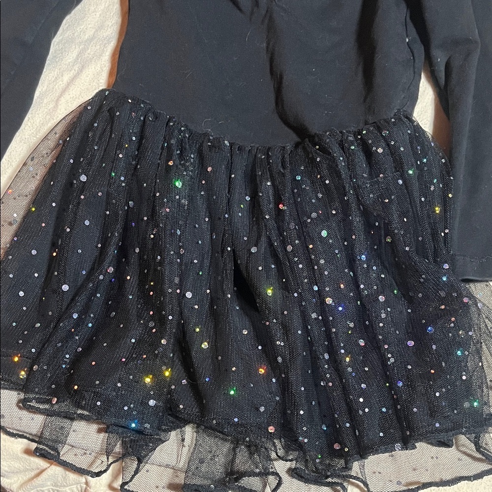Arshiner Chic Black Kids Dance Costume with Sparkling Skirt - Picture 2 of 6